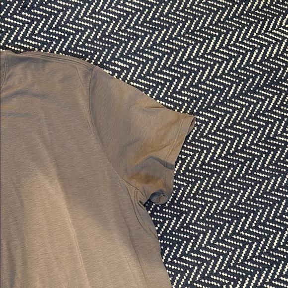 Nike Tan Short Sleeve Tee Classic Crew Neck - Picture 4 of 9